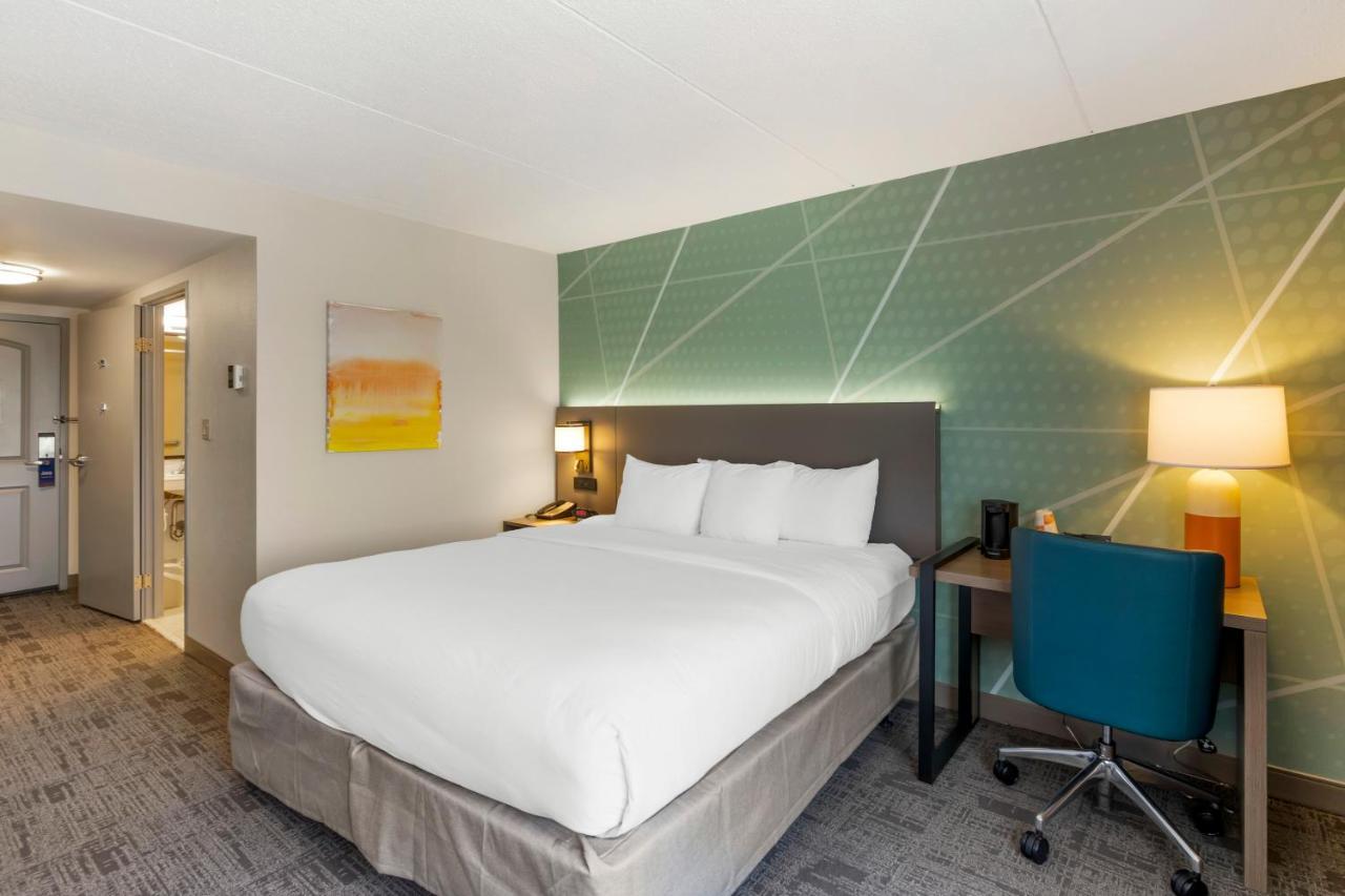 Comfort Inn & Suites ווטרטאון מראה חיצוני תמונה